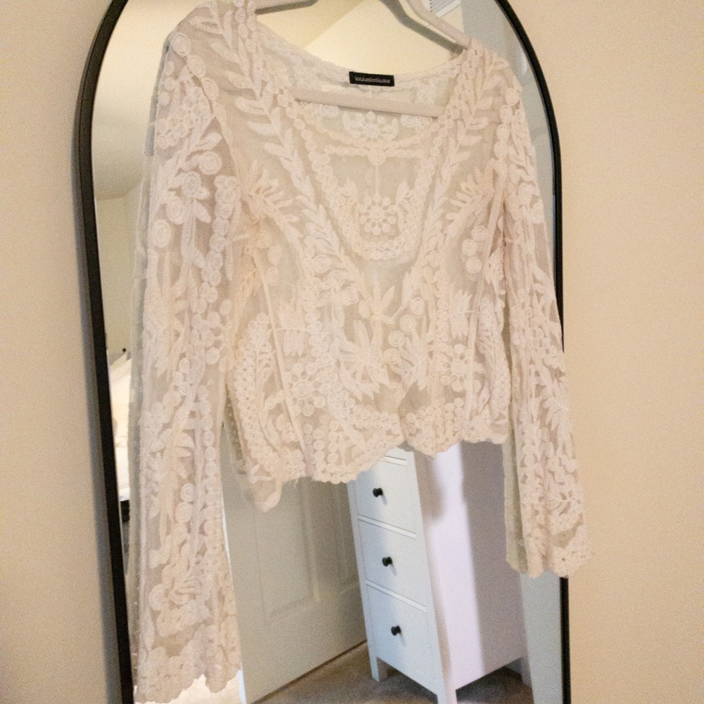 White lace bell sleeve top
